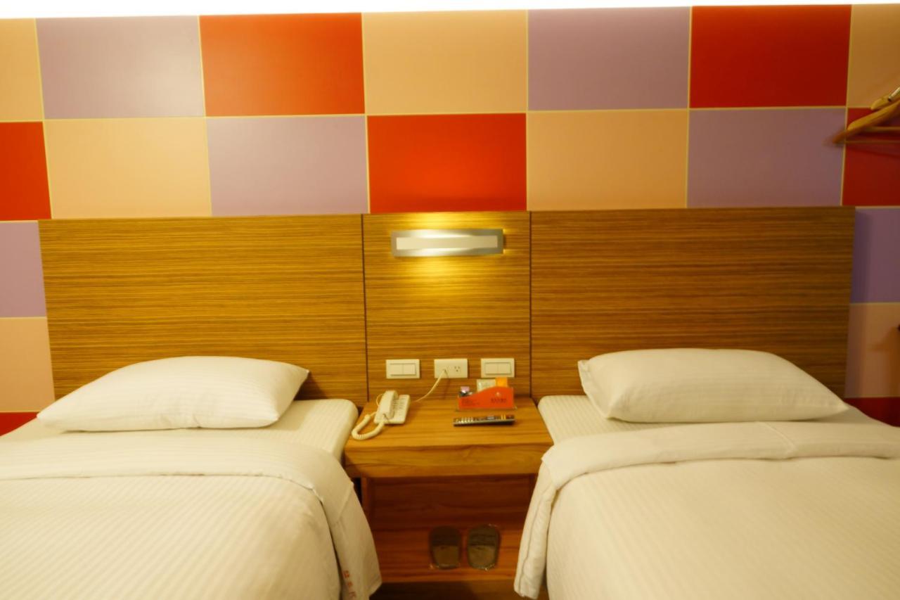 Ying Dai Hotel Tainan Luaran gambar